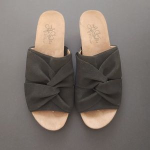 Life Stride Mallory Wedge Sandal Womens 6